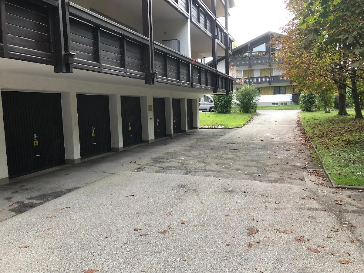 Schnuckeliges Appartement In Prien Am Chiemsee 0*,  Německo